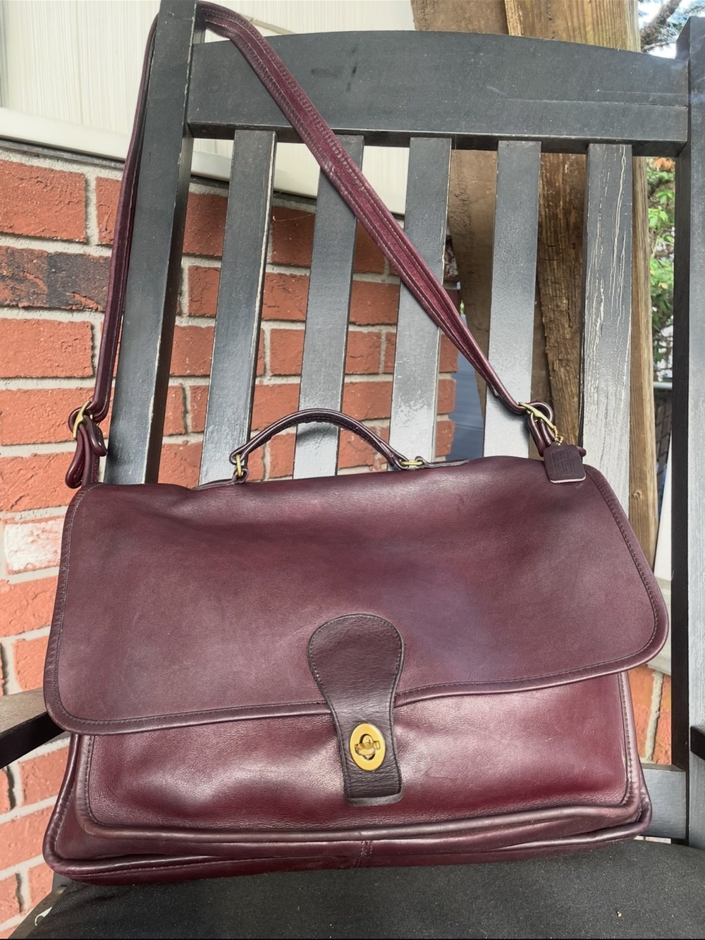 Unisex vintage Coach metropolitan briefcase bag in rare Burgundy NYC USA Made